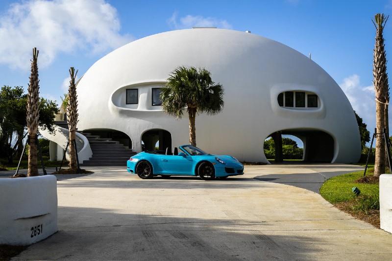 futuristic dome house