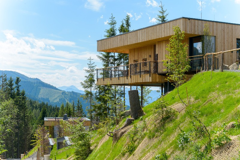 Chalets in Austria by Viereck Architects